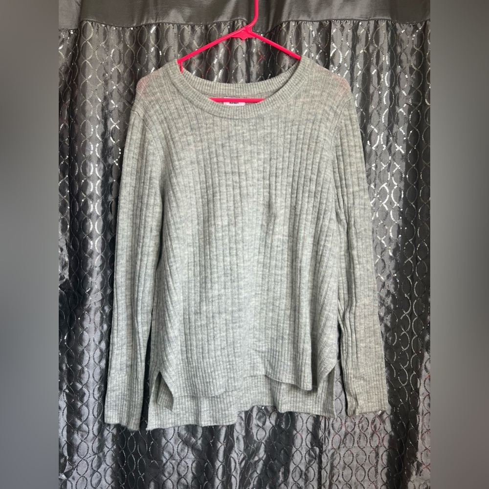 Gray Old Navy Sweater Size Large